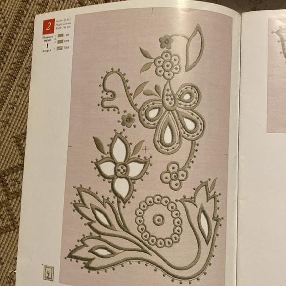 Husqvarna Viking Venetian Embroidery’s by Margitt Grimm No. 165 - Picture 7 of 11